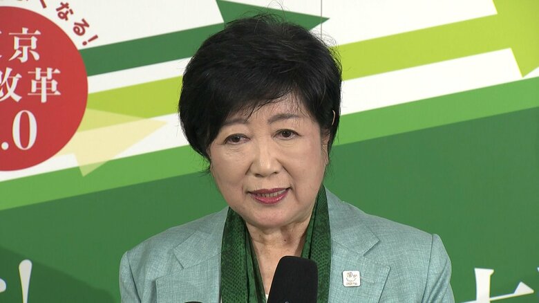 7日午後8時過ぎ、選挙戦を振り返るとともに、3期目に向けた意欲を語った小池氏