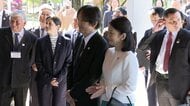 秋篠宮ご夫妻　パラグアイの日本人移住発祥の地、ラ・コルメナ訪問　日本語学校の子どもたちと交流