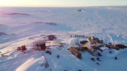 南極観測隊に大手住宅メーカーの越冬隊員、なにするの？建物には極寒の地ならではの工夫も　　　