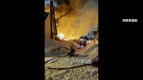 「ドーンっと地震かと」未明の住宅で爆発火災…周辺の複数の住宅倒壊し60代女性死亡、4人ケガ　北海道・札幌市