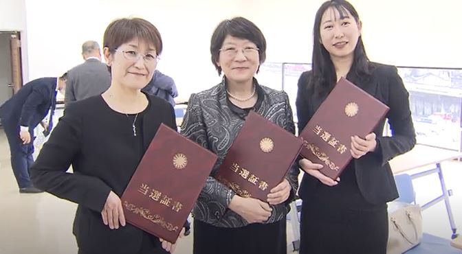 左から、今千佳さん・伊藤雅代さん・藤澤麻衣子さん