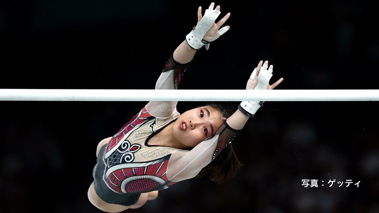 【体操女子個人総合】岸里奈は11位、中村遥香は11位　優勝はアメリカのシモーン・バイルズ｜FNNプライムオンライン