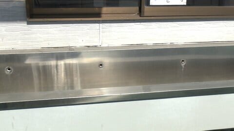 「狙われる金属」大阪で銅製の橋名板45枚　売却目的か、被害327万円相当　岩手の小中学校は水道蛇口など161個被害に