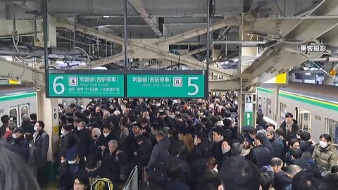 再び&ldquo;朝のラッシュ&rdquo;直撃&hellip;JR常磐線など運転見合わせで23万人影響　6人が負傷・体調不良に　相次ぐトラブルに専門家「今回は故意でなく消耗か」