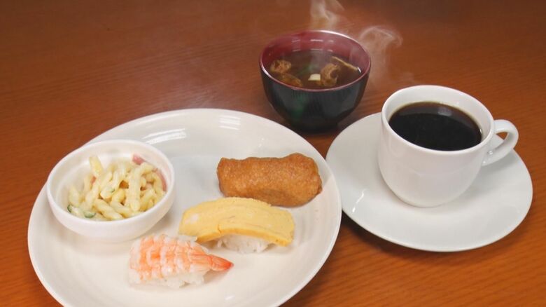 コーヒーとのまさかの組み合わせ…500円で楽しめる“寿司モーニング”「儲け度外視」でも続けられる店の魅力｜FNNプライムオンライン