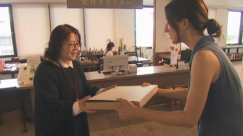 分割した作品を支援者の元へ