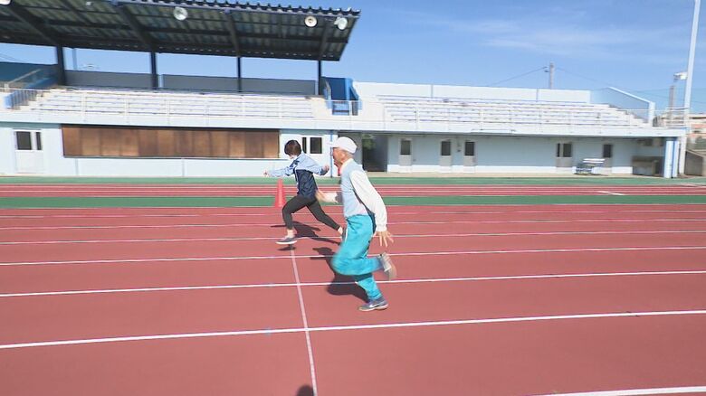 先にゴールしたのは…