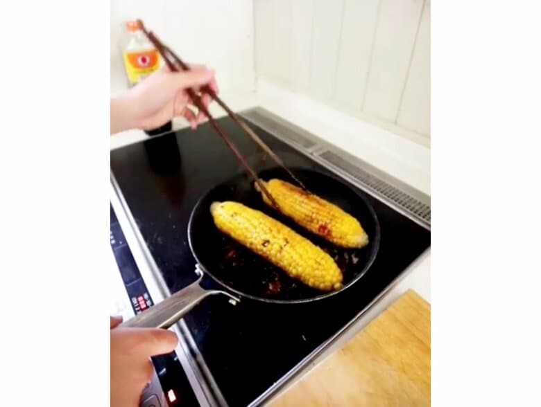 焼きトウモロコシ（提供：ゆうこさん）