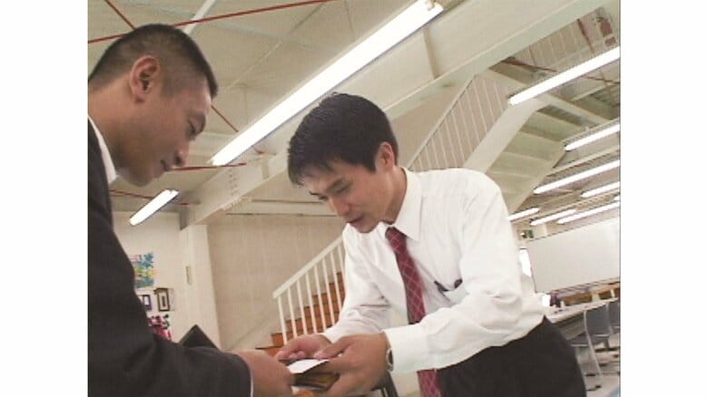 2003年の小川氏の初選挙からカメラを回し続けた