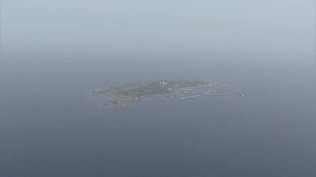 少なくとも約3mの津波が…空から見た無人の輪島市舳倉島 海女「ひどい…早く自分の目で見に行きたい」