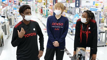 「W杯で金メダル目指しているので」髙田真希・馬瓜エブリン＆ステファニーがビックカメラでおねだり