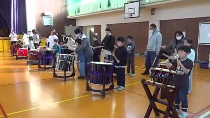 親子一緒に和太鼓の演奏を楽しむ　手作り打楽器も交えてリズム体感【福井】