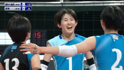 【春高バレー・ハイライト】長野・都市大塩尻のエース北村萌恵が躍動　島根・安来にストレート勝ち【女子2回戦】