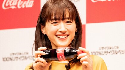 綾瀬はるか ついに腹話術を習得!?　めざましくん人形で「おはよう！」に挑戦