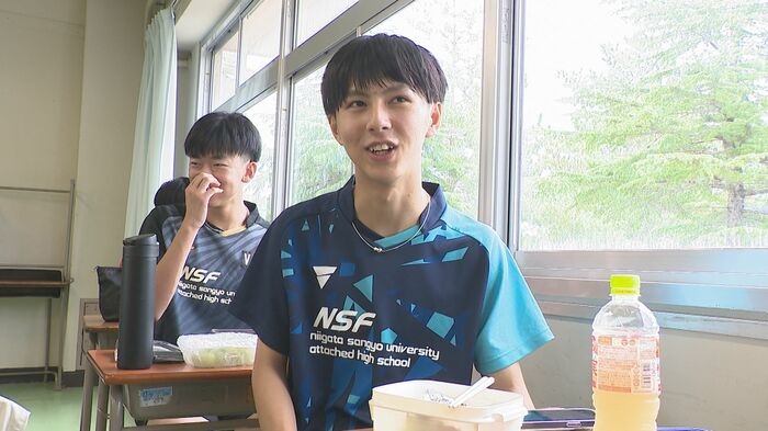 山岸駿さん