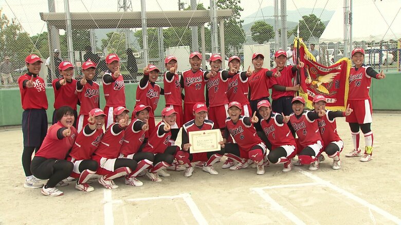 【長崎県高総体】ソフトボール女子決勝はタイブレークにもつれる大接戦　水球、新体操、剣道も！手に汗握る青春の1ページ｜FNNプライムオンライン