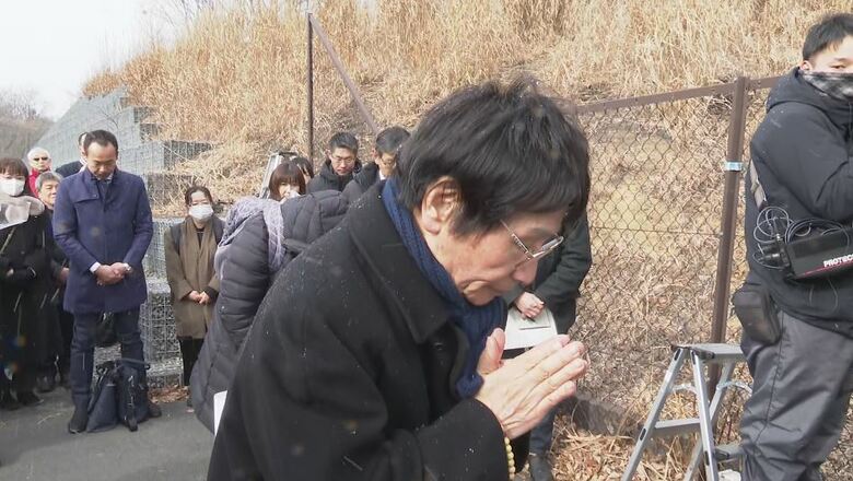 「みんなで見守ってます」教え子4人を失う　涙ぐみ、声を震わせ…尾木直樹教授「今年もまた来ました」「彼らの分まで生きなきゃ」軽井沢スキーバス事故から9年｜FNNプライムオンライン