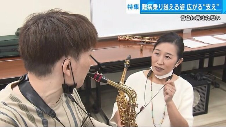 吉田さんの演奏を支える波山さん