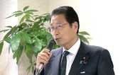 “魔の3回生”自民・加藤寛治議員のキャッチコピーは「6人の子を持つ日本のお父さん」だった!