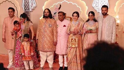 【衝撃】インド財閥が950億円結婚式　出席者語る“豪華絢爛”な結婚式の全容　経済格差で批判も…