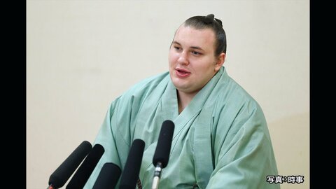 「2回目はホッとした気持ち」大関・安青錦が二場所連続優勝　「チャンスがあったらつかまえたい」大阪場所で欧州出身初の横綱目指す