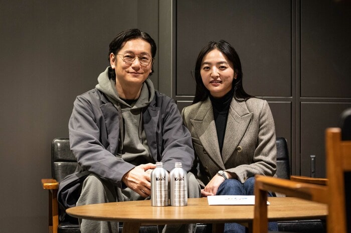 井浦新さんと妻のあいさん
