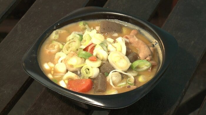 秋冬限定『ホルモン煮込み』500円（税込み）