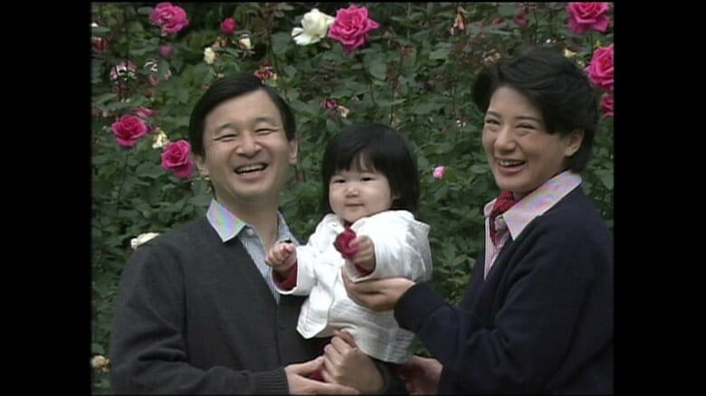 愛子さま誕生からの1年を振り返り語られた雅子さまの“母として”の思い（2002年12月15日放送）【「皇室ご一家」の記憶】｜FNNプライムオンライン