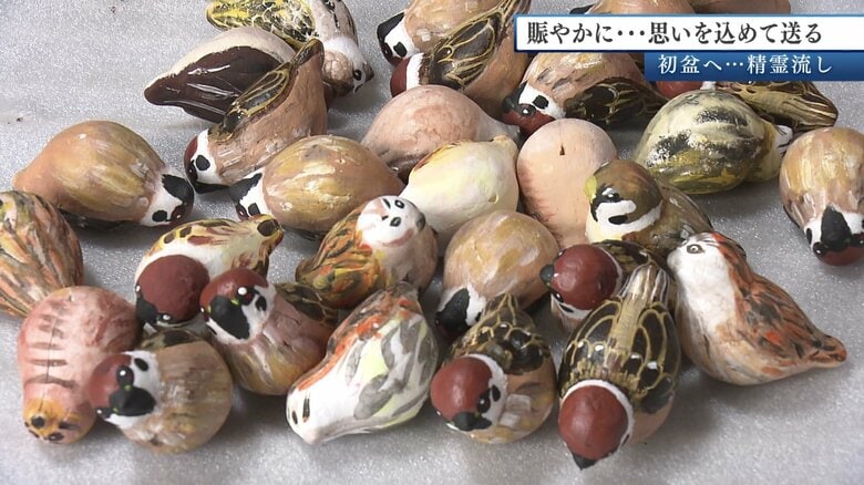 スズメのオブジェなどを手作りした