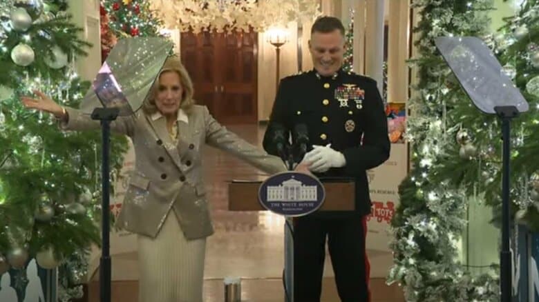 「ハッピー・クリスマス」とあいさつし直したジル夫人（ホワイトハウス公式YouTubeより）