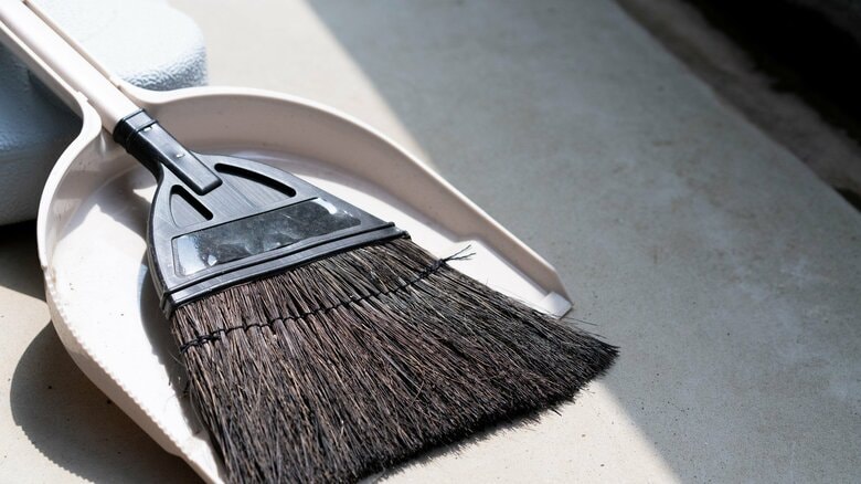 ベランダは余裕があったら掃除を（画像はイメージ）