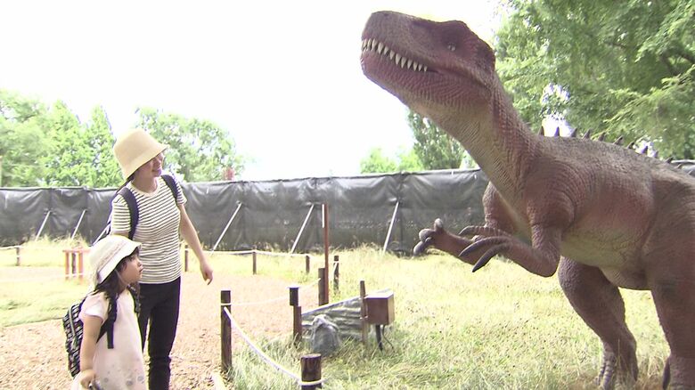 動く恐竜は大迫力