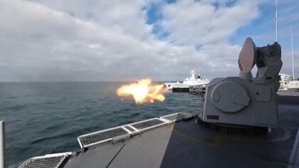 中国が台湾周辺で大規模軍事演習2日目　指定海空域への侵入をしないよう警告　約10万人の乗客に影響か