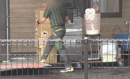 【独自】“食事打ち切り”で退去ラッシュ「朝食はヨーグルト1個」元職員が証言…「汚物でトイレが汚れ…」“見捨てられた老人ホーム”