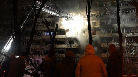 ロシアがウクライナのエネルギー施設を大規模攻撃　60万人が停電被害　「エネルギー停戦」発表後も攻撃続く