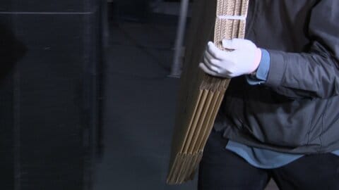 【速報】12歳娘置き去りしたタイ人母に逮捕状…拘束中の台湾からの送還手続き調整へ　人身取引か？マッサージ店で性的サービス