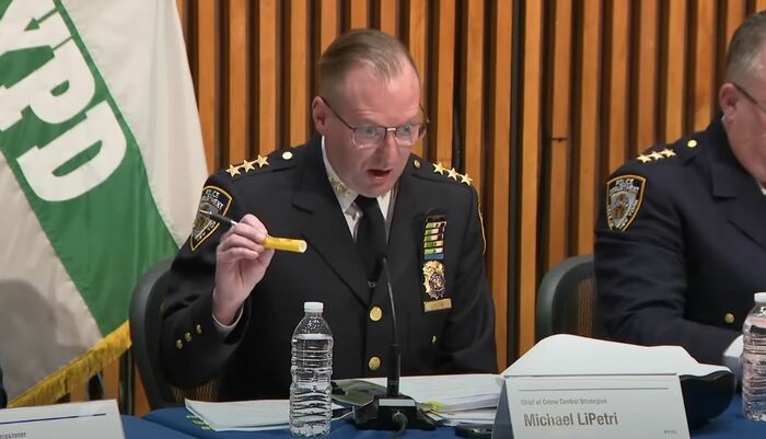 ニューヨーク市警の犯罪対策戦略官「取り組むべきことは多い」