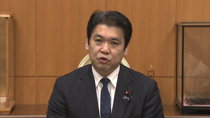 松本文科相
