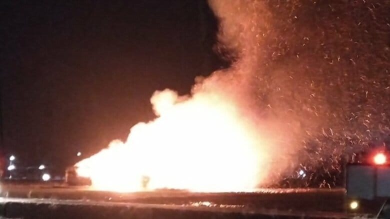 【続報】富山県小矢部市で住宅と納屋が全焼、焼け跡から1人の遺体　連絡取れない94歳男性とみて調べる｜FNNプライムオンライン