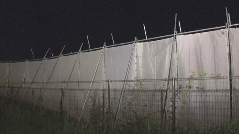 地面が崩れて3m下へ…横転したショベルカーにぶつかり作業員1人が死亡した事故 建設会社の社長を書類送検｜FNNプライムオンライン