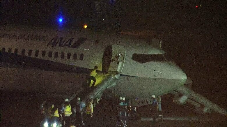 「右のエンジンがガタガタと」全日空機が那覇空港に緊急着陸 エンジンに不具合 乗客ら150人機体から脱出しけが人も|FNNプライムオンライン