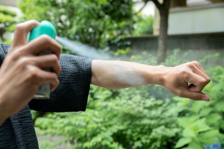 虫よけを選ぶ際は忌避剤の種類と医薬品・防除用医薬部外品の表示をチェックしよう（画像はイメージ）