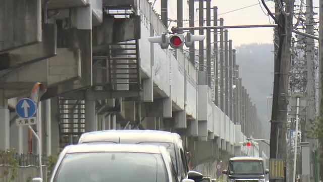 福島市の一灯式点滅信号機