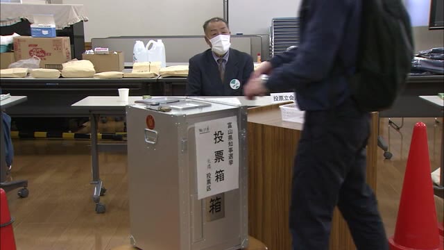 県知事選挙の投票 好調な出足