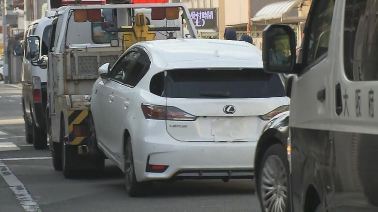 レッカーで運ばれる盗難車　去年5月　大阪・柏原市