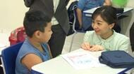 「ムイント　ベーン！（＝とても上手ですね）」　佳子さま　日系団体の運営する学園を訪問　日本文化の授業でポルトガル語交え小学生と交流