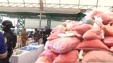 タイ相場の数十倍で麻薬が売れる日本 これが“ラブコネ”密輸の手口だ