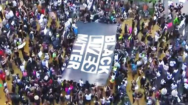 黒人差別反対デモはいつの間にか反米デモへ 「アメリカこそが人権弾圧国家」と喧しいイランで今何が起きているのか