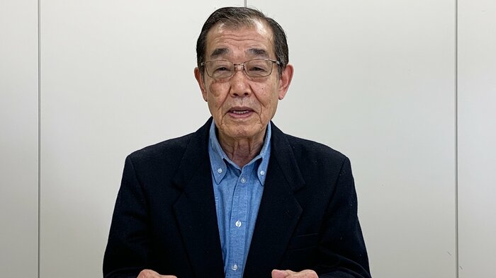 ラッコを取り巻く現状について語る、動物学者の今泉忠明さん