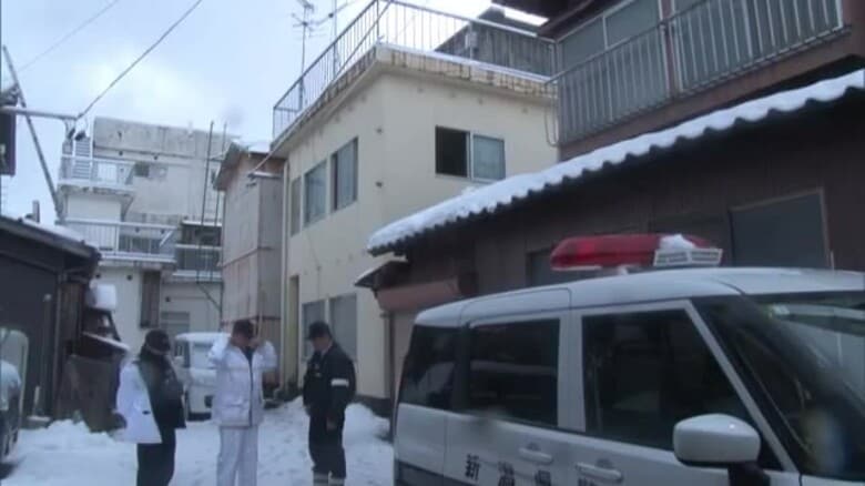 「妻が火をつけた」午前2時に別居中の夫のアパートに火をつけた28歳の女を現行犯逮捕　30代の夫は病院に救急搬送　新潟・長岡市｜FNNプライムオンライン